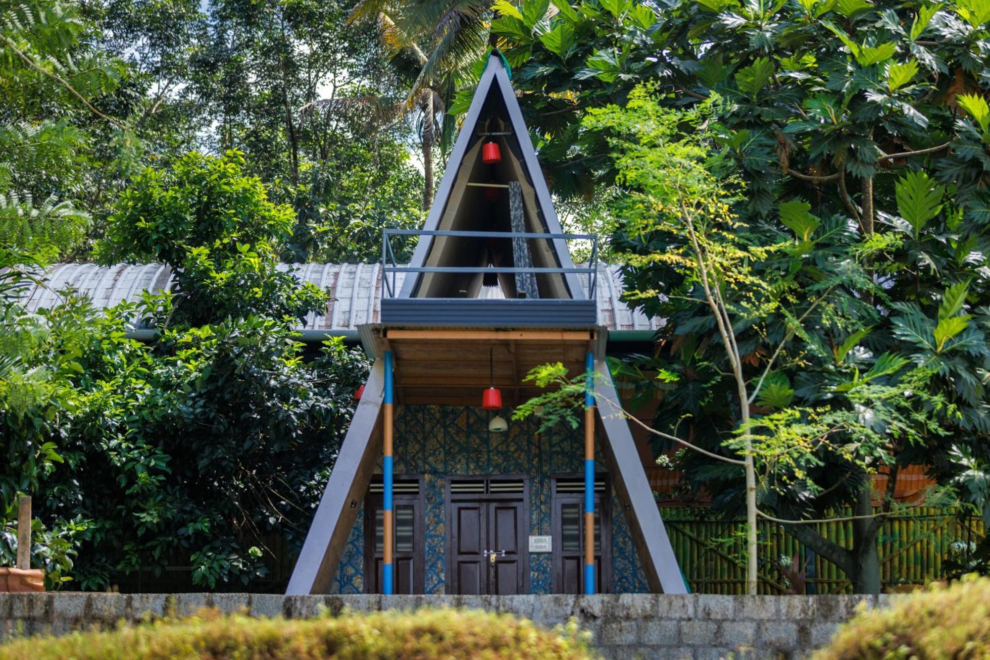 Birds Island Ayur-Yoga Retreat Hotel Kochi Exterior photo